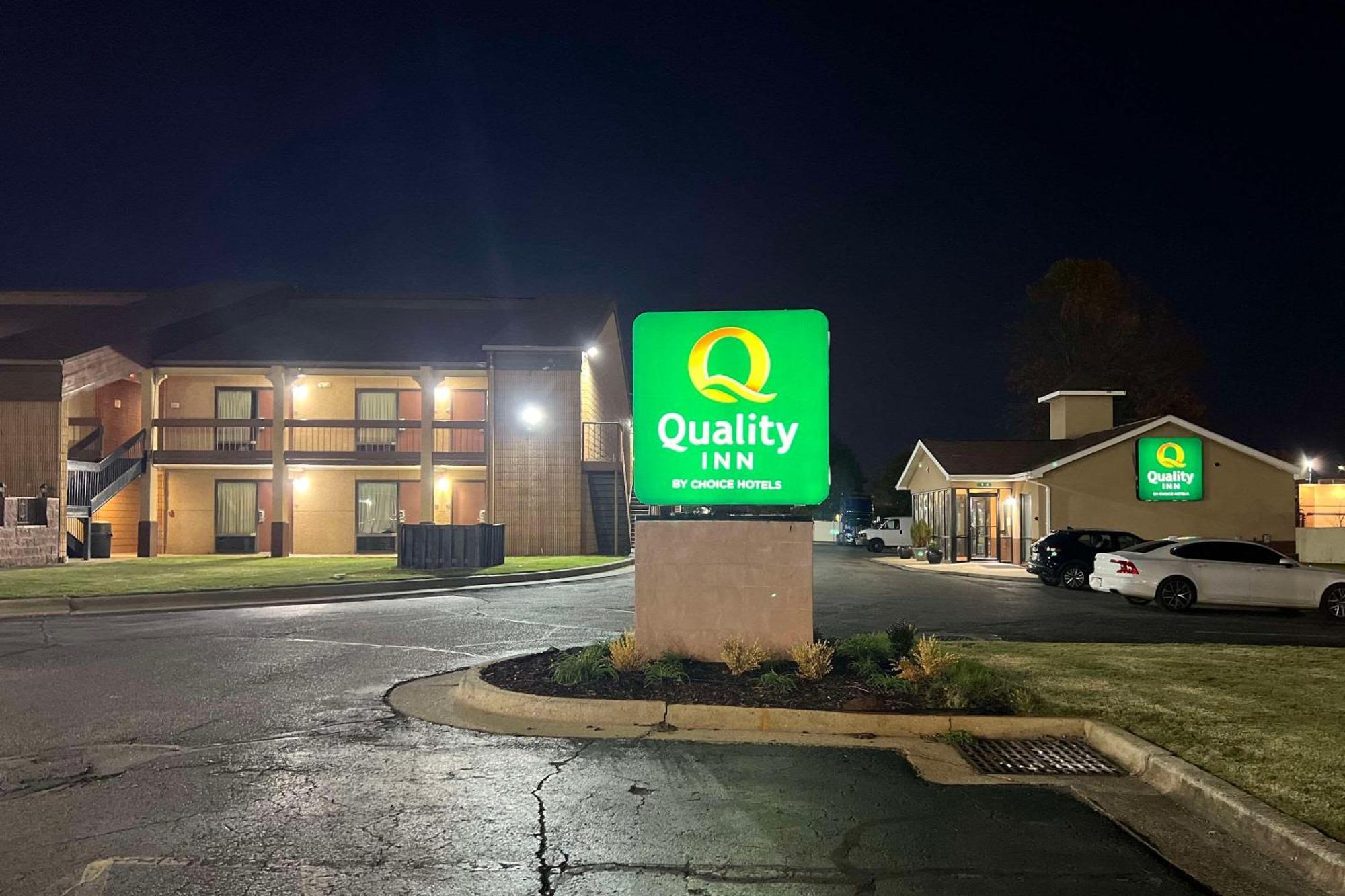 Quality - Huntsville 3*